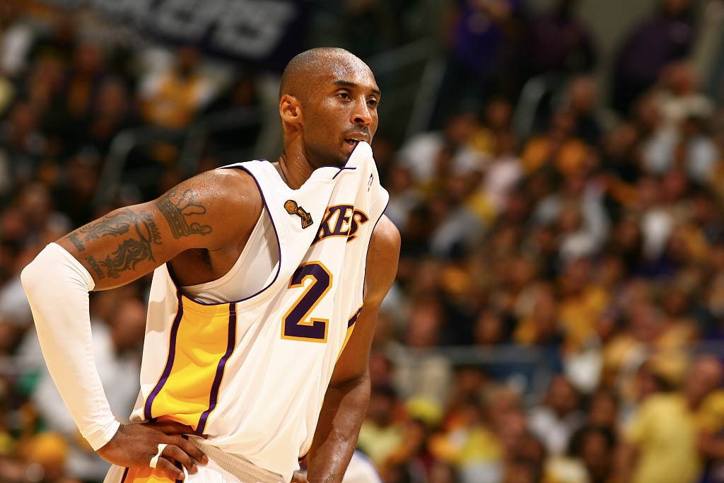 开云下载-特朗普曝科比曾与人冲突：是我出面劝开&amp;有时候劝架比打架更危险